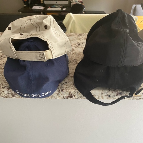 LOT of 4 baseball hats/ caps! - Picture 3 of 6